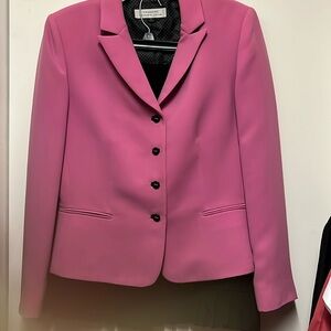 2pc Tahari mini fish tail  skirt set / powdered pink